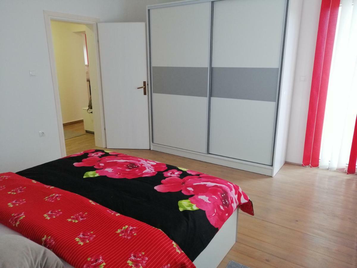 Cosy Apartment Road A6 Fužine Exteriör bild